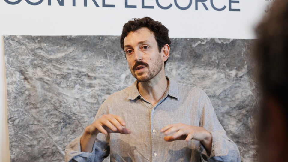 portrait Jean-Baptiste Née, artiste plasticien.